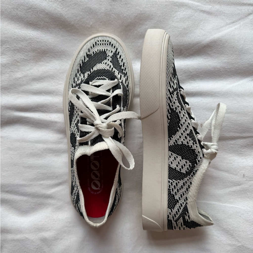 Proto Collective sneakers. NWT. Size 37